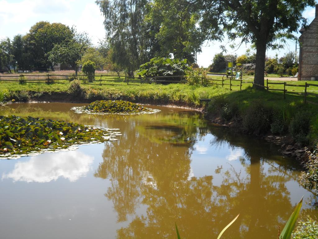 A L'Oree Du Lin Mentheville Buitenkant foto